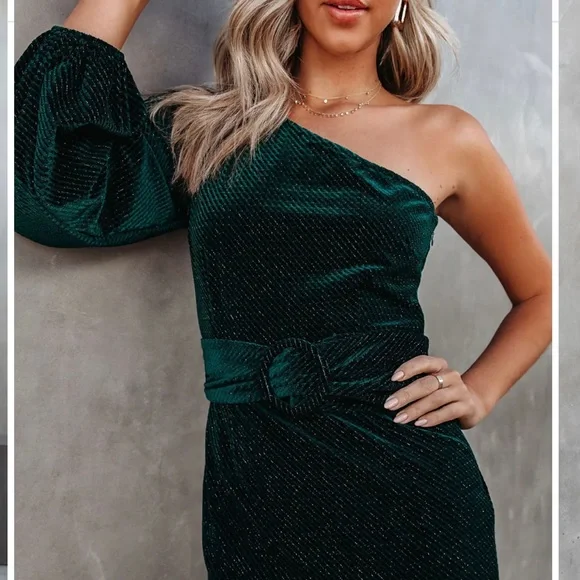 VICI one shoulder velvet dress with sparkly accent thread & belt - Picture 1 of 3